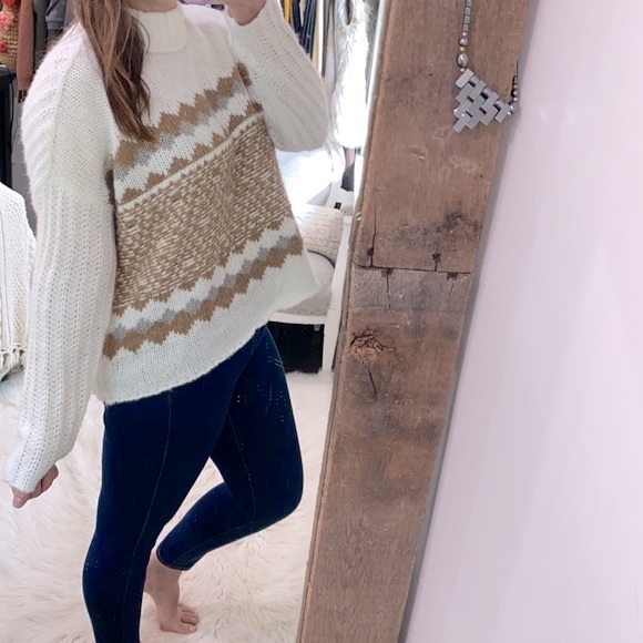 Knox Rose Cream and Tan Sweater - Picture 2 of 5